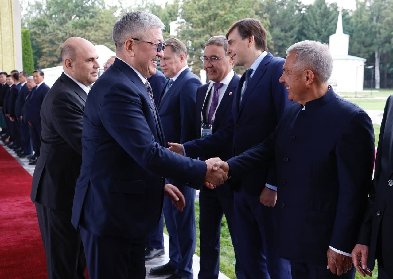 Раис Татарстана принял участие во встрече глав Правительств России и Кыргызстана