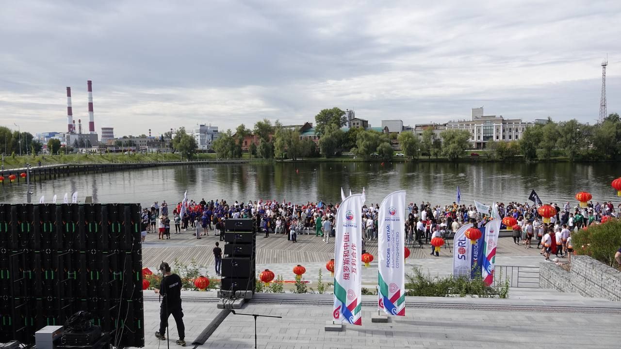 В Казани завершились гонки на китайских лодках «Дракон» — фото