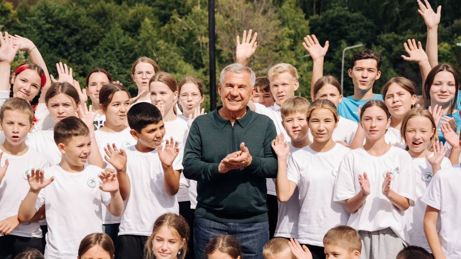 Минниханов обсудил с бавлинцами уборочную и поблагодарил за внимание к бойцам СВО