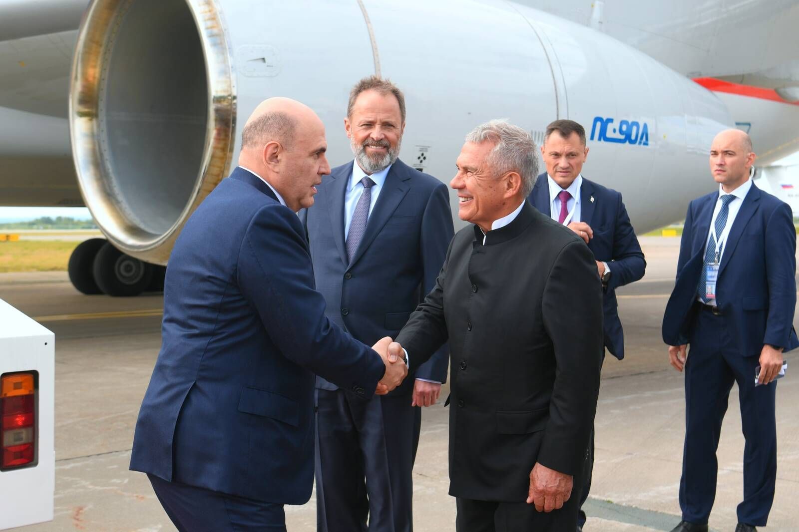 Михаил Мишустин прибыл в Казань для участия в форуме малых городов