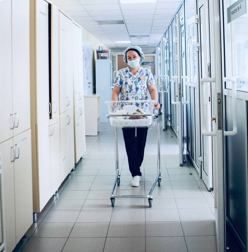 Из РКБ Татарстана выписали многодетную мать, которая родила 11-го ребенка