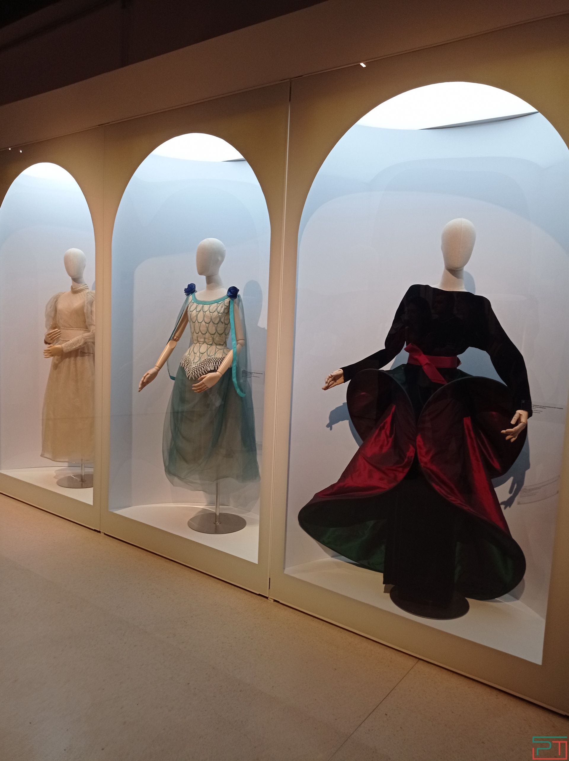 И это всё о ней. В Казанском Кремле открылась выставка к 100-летию со дня рождения Майи Плисецкой