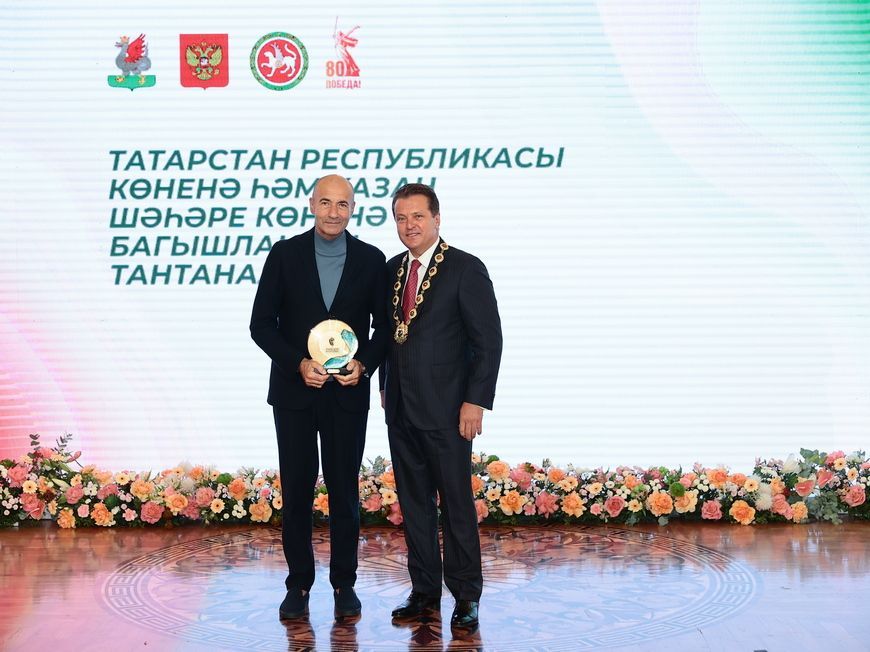 Метшин наградил композитора Крутого за «Новую волну»