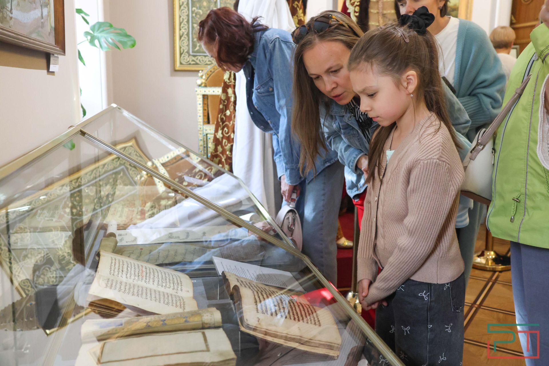 Выставка «Дивное место… в мире этот город Казань»