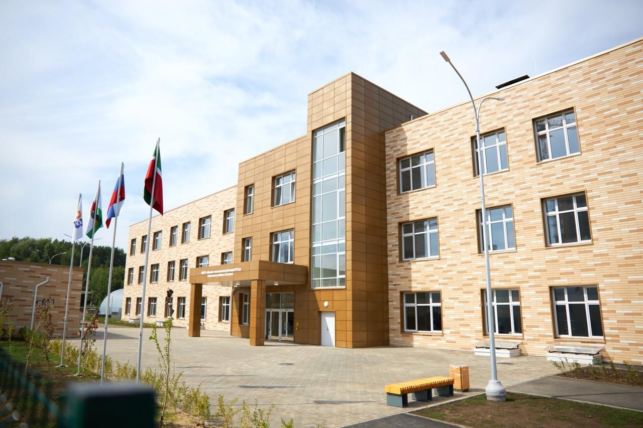 Власти Казани разъяснили ситуацию со строящимся лицеем №123