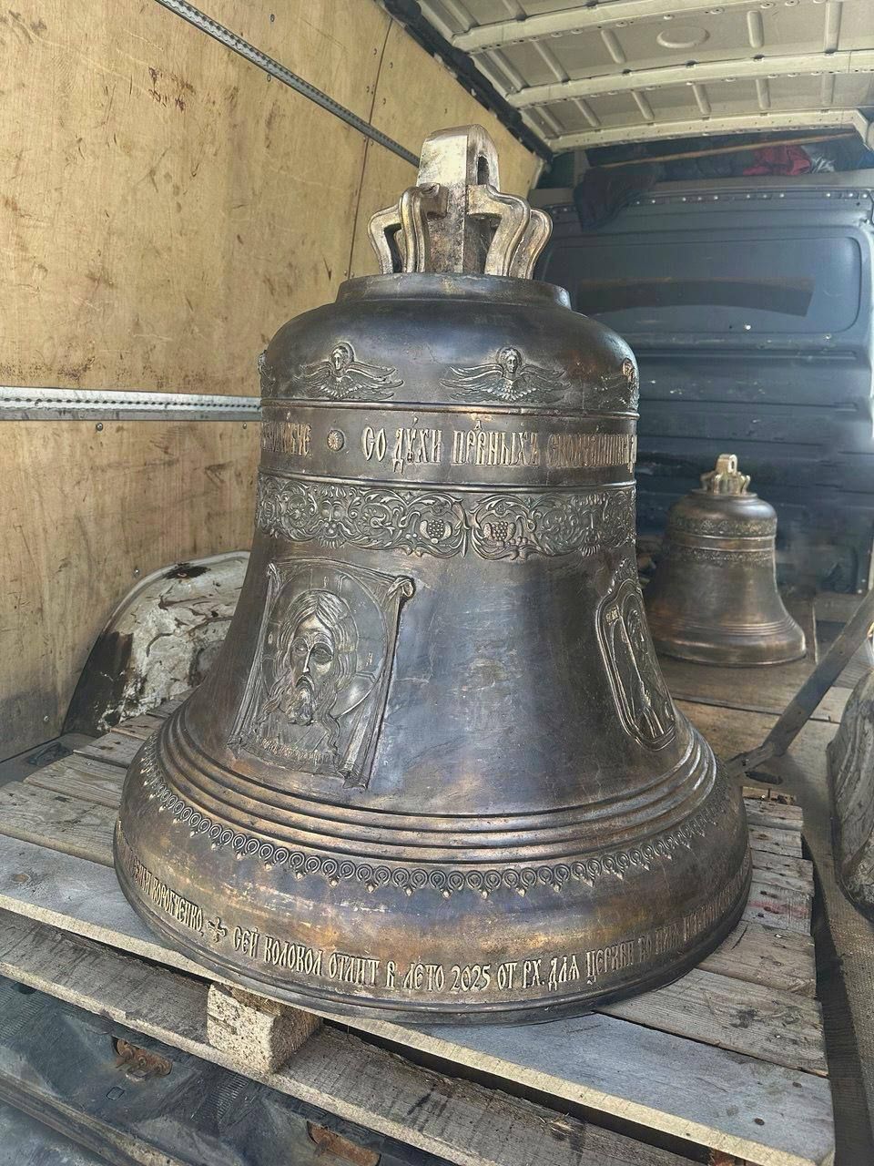 В Казань доставили колокола для звонницы Храма-памятника павшим воинам