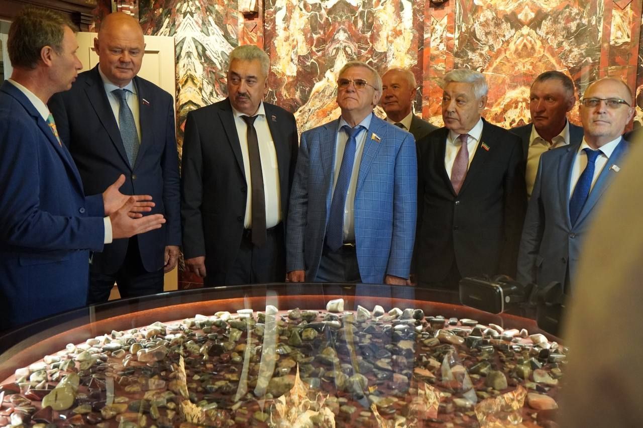 Мухаметшин: проекты Эрмитажа в регионах делают высокое искусство доступнее