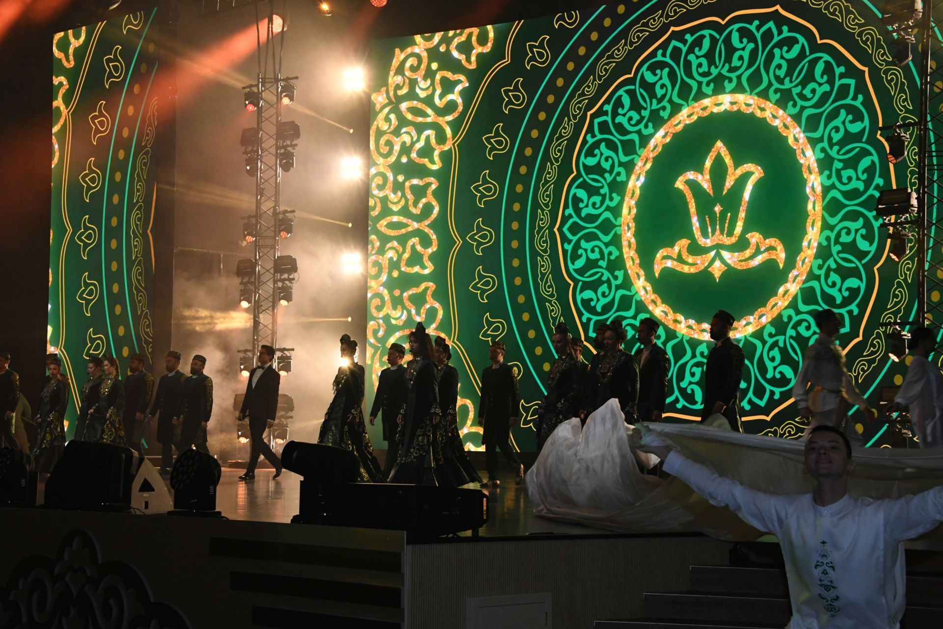 В Казани прошел торжественный прием от имени Минниханова по случаю Дня республики