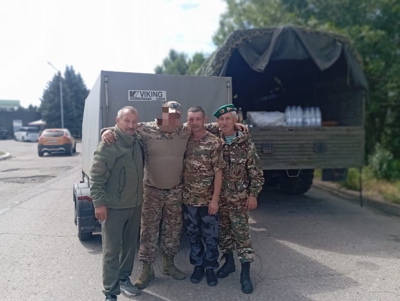 Жители Аксубаевского района отправили «Нивы», УАЗ и мотоциклы в зону СВО