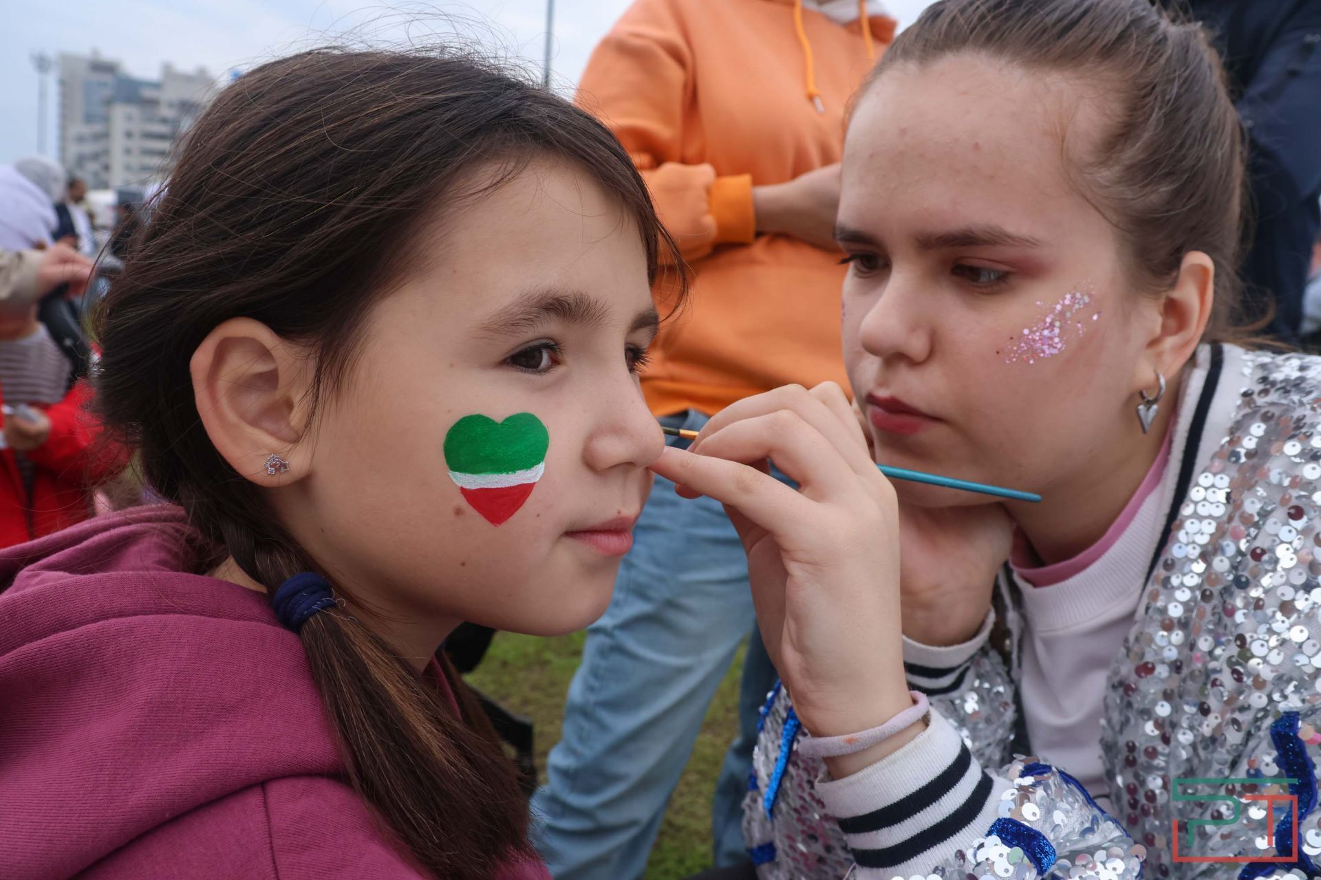Празднование Дня Республики у «Чаши»