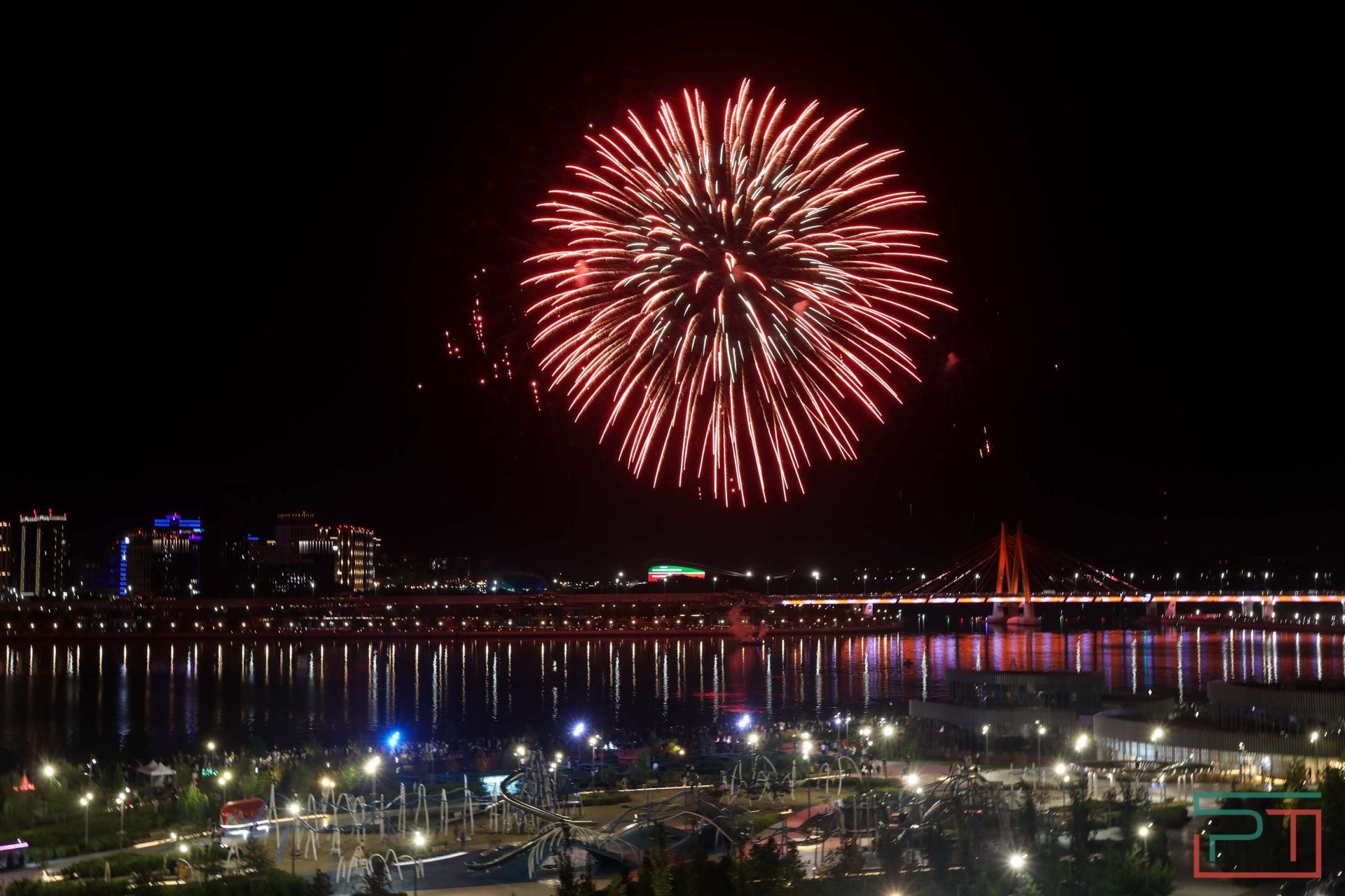 Салют в честь Дня Республики Татарстан и Дня города