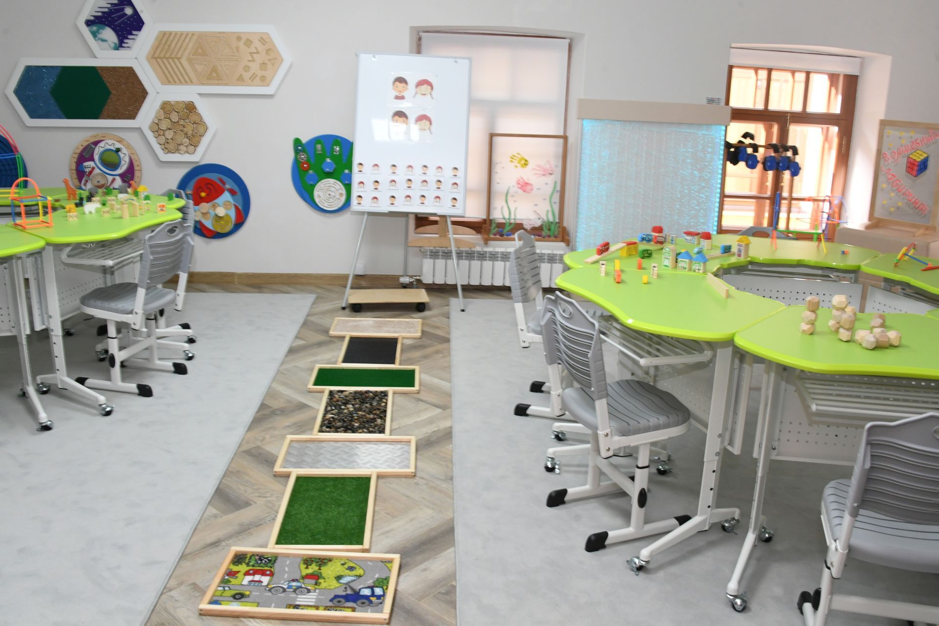 Минниханов торжественно открыл детский центр «Эврика» в составе музея в Елабуге