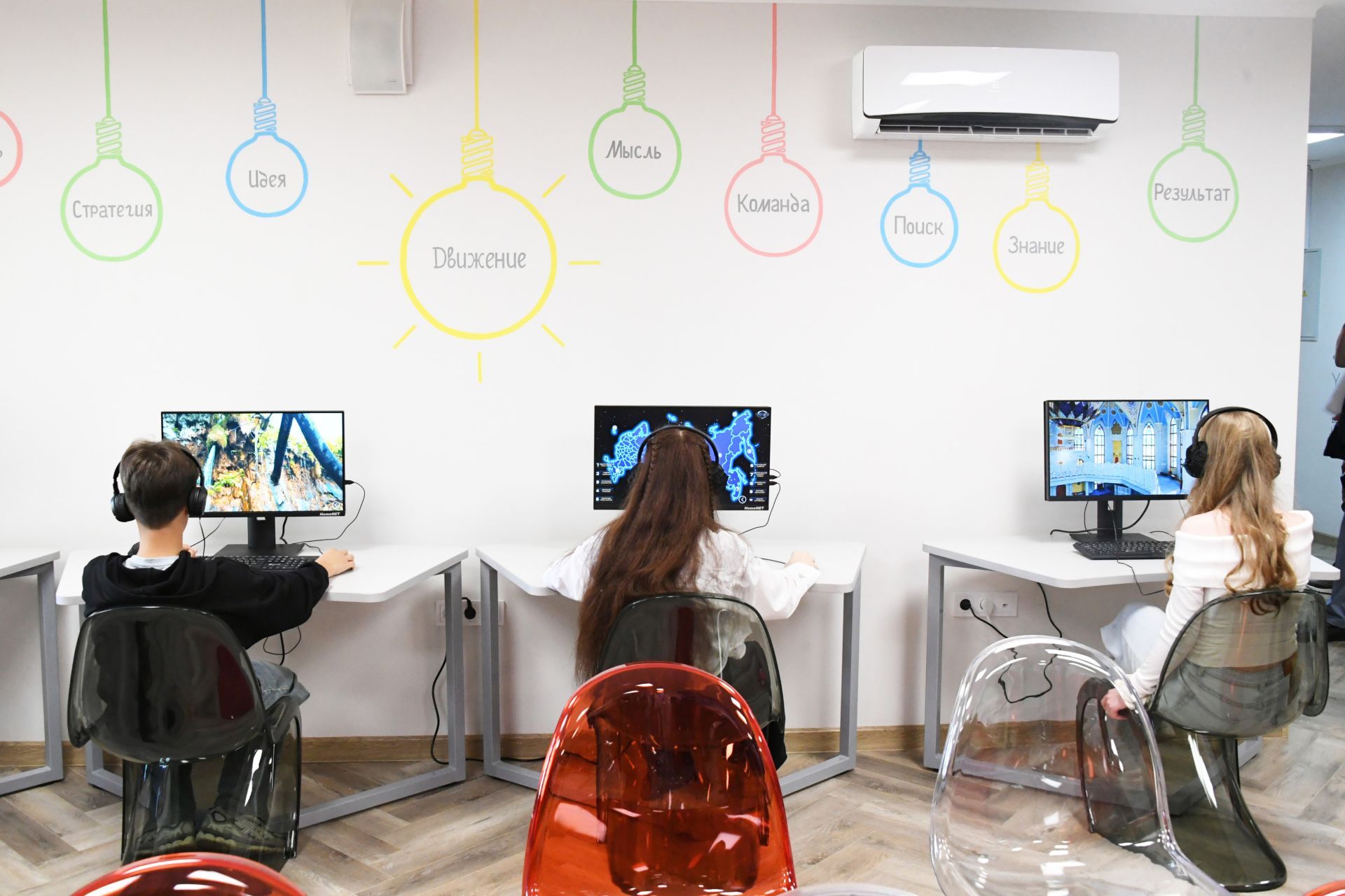 Минниханов торжественно открыл детский центр «Эврика» в составе музея в Елабуге