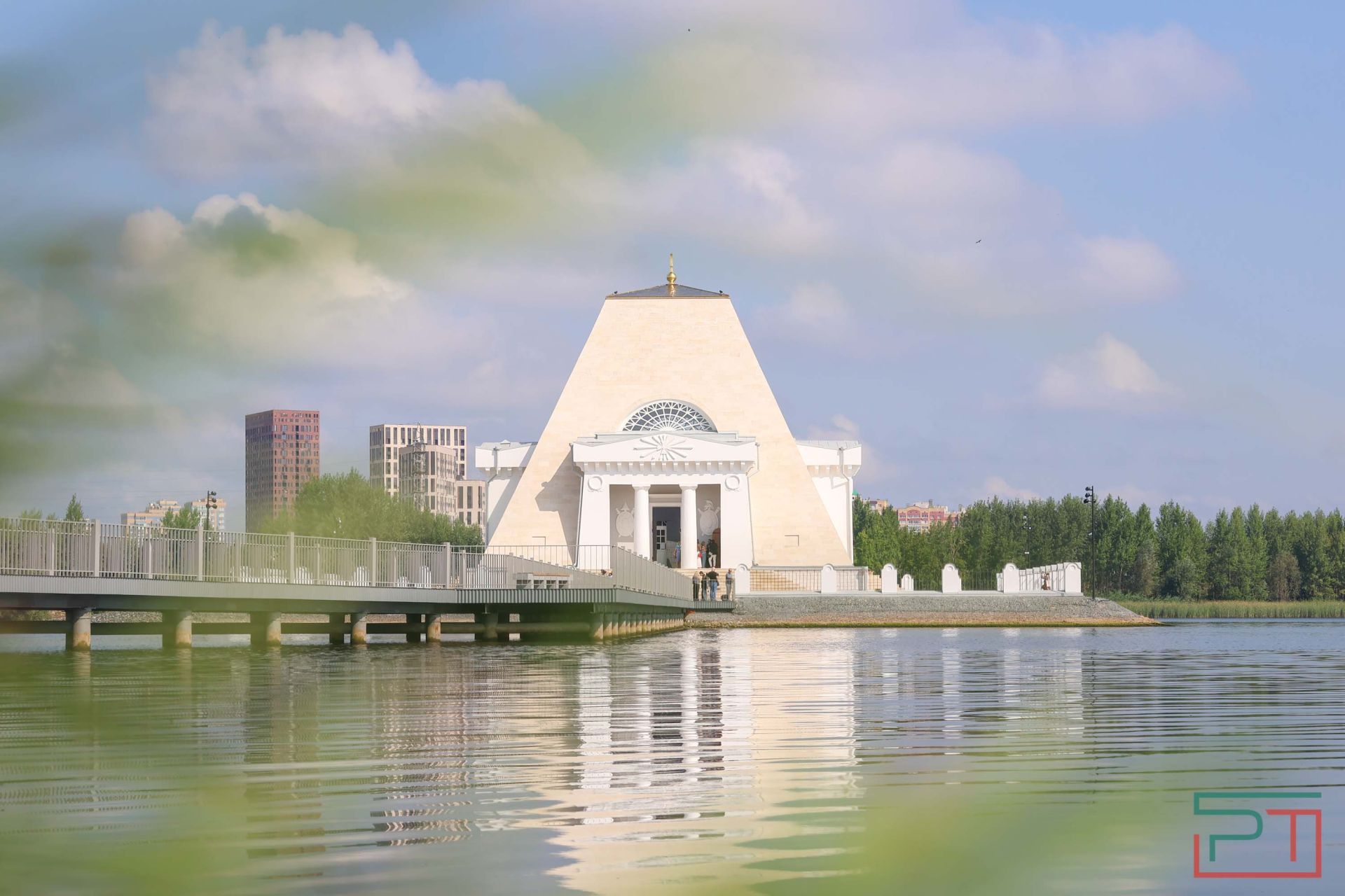 В Казани завершилась реставрация «Памятника павшим воинам»