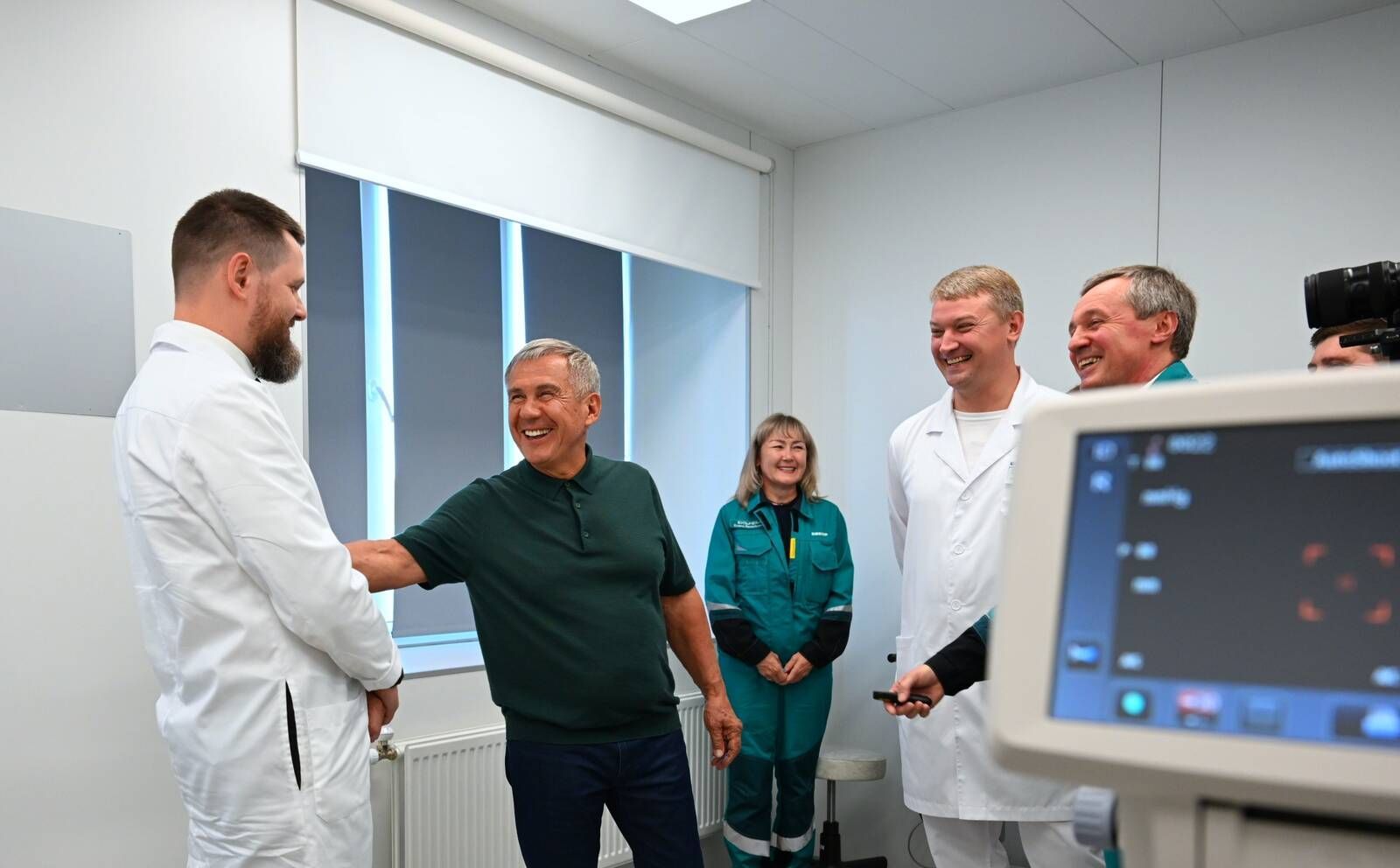 Раис Татарстана посетил поликлинику «Нижнекамскнефтехима» после модернизации