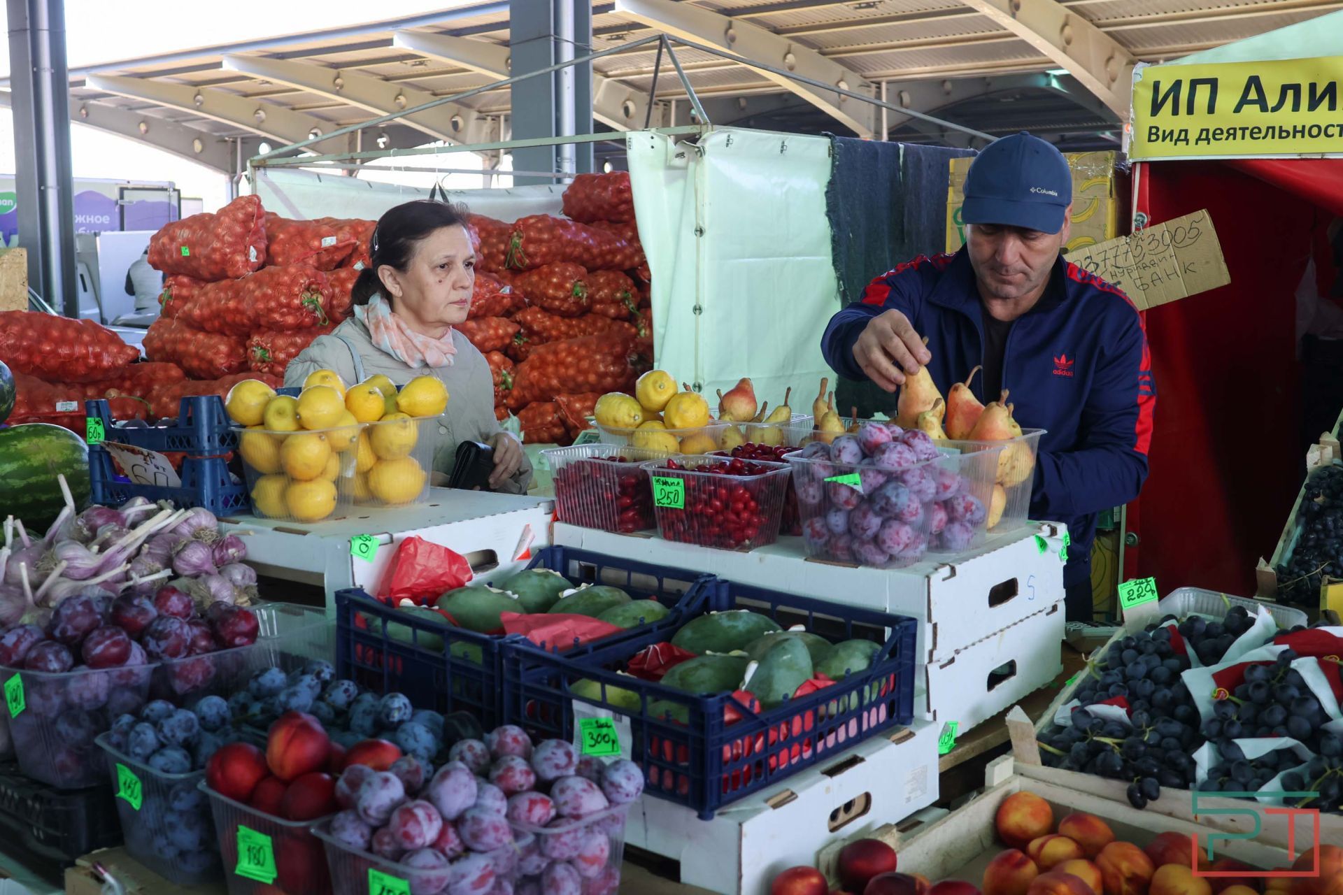 В агропромпарке «Казань» стартовала субботняя ярмарка