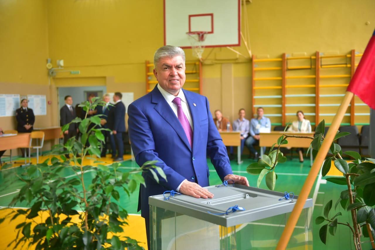 Наиль Магдеев: «Уверен, что челнинцы сегодня примут активное участие в голосовании»