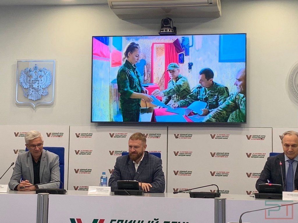 «Голосуют – и снова уходят на боевые позиции»: военкор Зуфар Давлетшин – о голосовании в зоне СВО