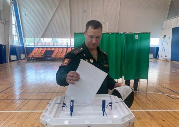 Ветеран СВО Георгий Борисов из Заинска проголосовал в Единый день голосования