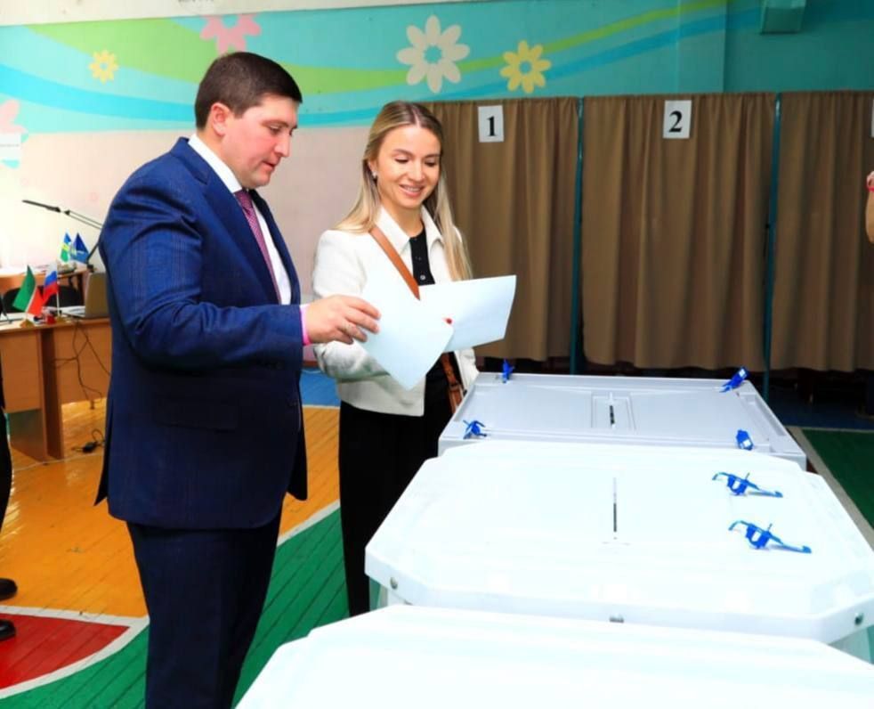 Радмир Беляев в Нижнекамске отдал свой голос на выборах Раиса Татарстана