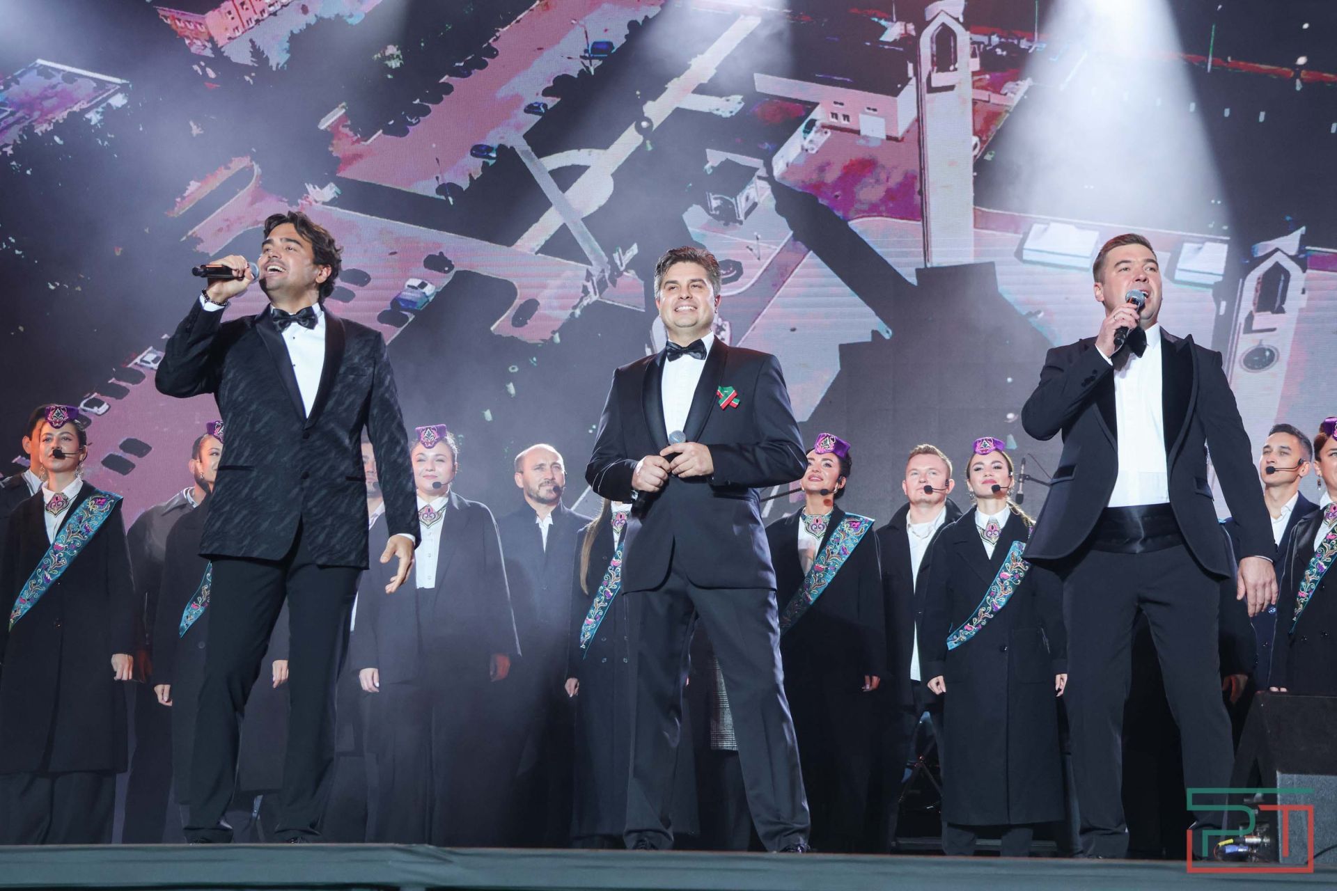 «Дискотека Авария»,  Клава Кока и Салават Фатхетдинов на фестивале «Всей семьей на выборы»