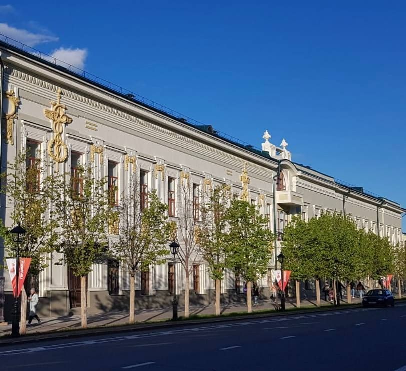 В центре Казани отмыли и покрасили особняк XVIII века — фото