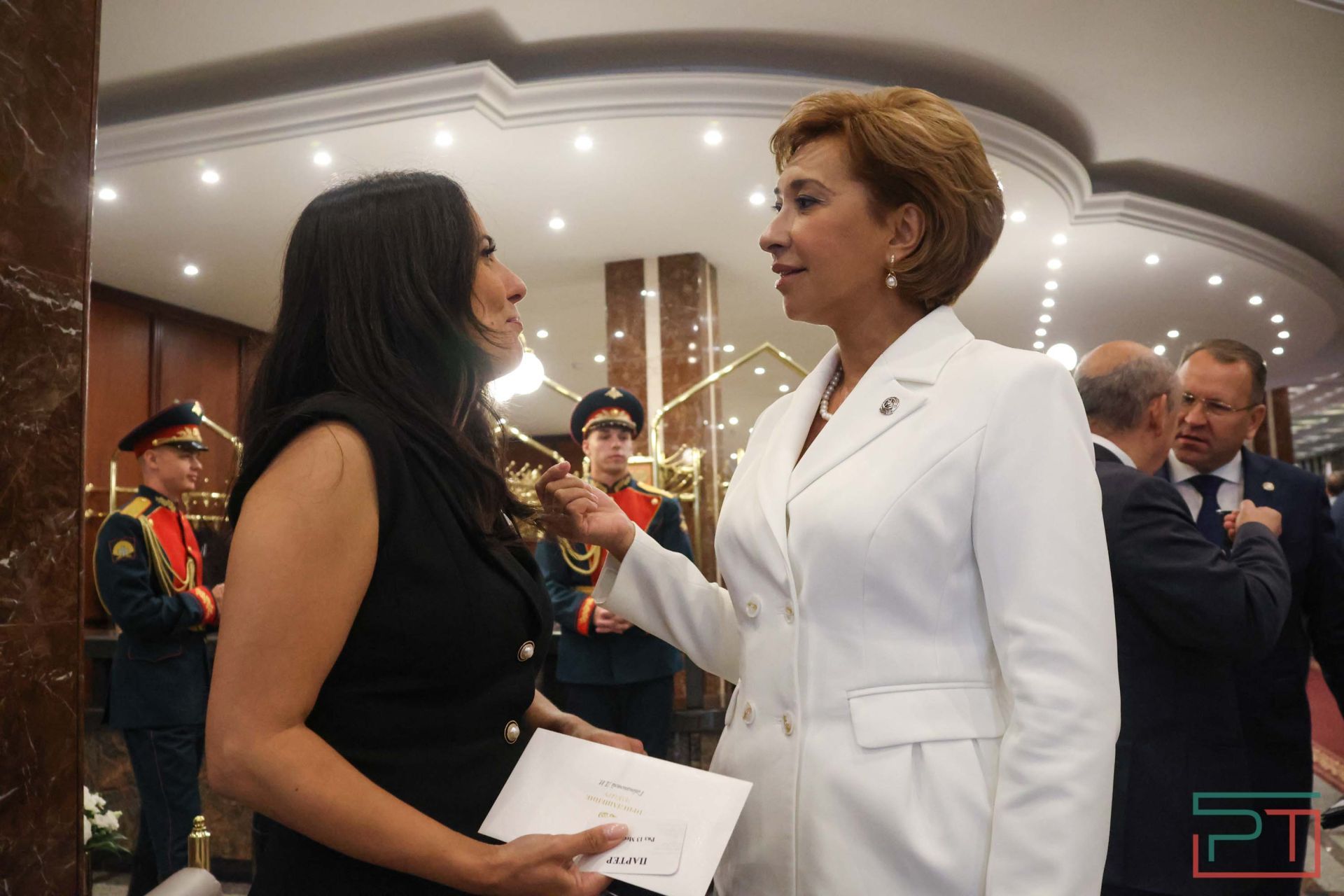 Кто приехал на церемонию вступления в должность Раиса РТ