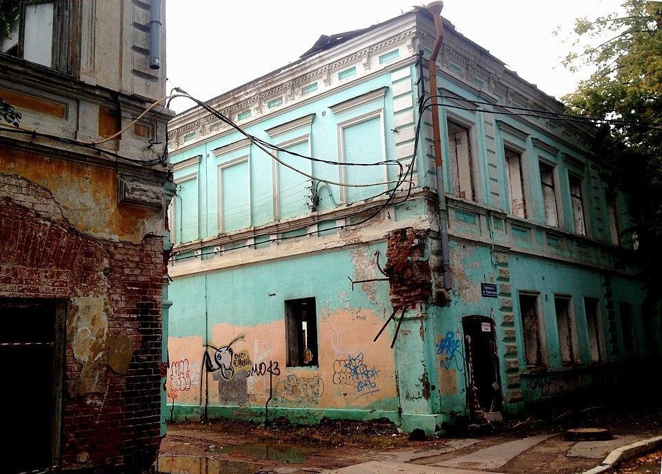 В центре Казани преобразился полуразрушенный Дом Пискунова