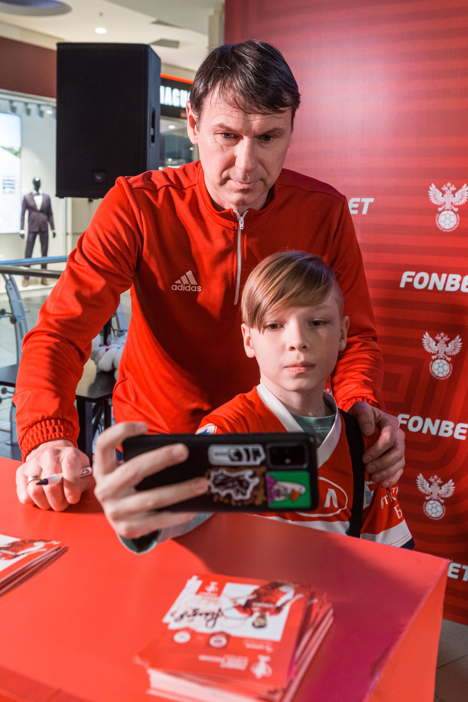 «Блестящие» выступят в Челнах перед матчем между «КАМАЗом» и «Спартаком»