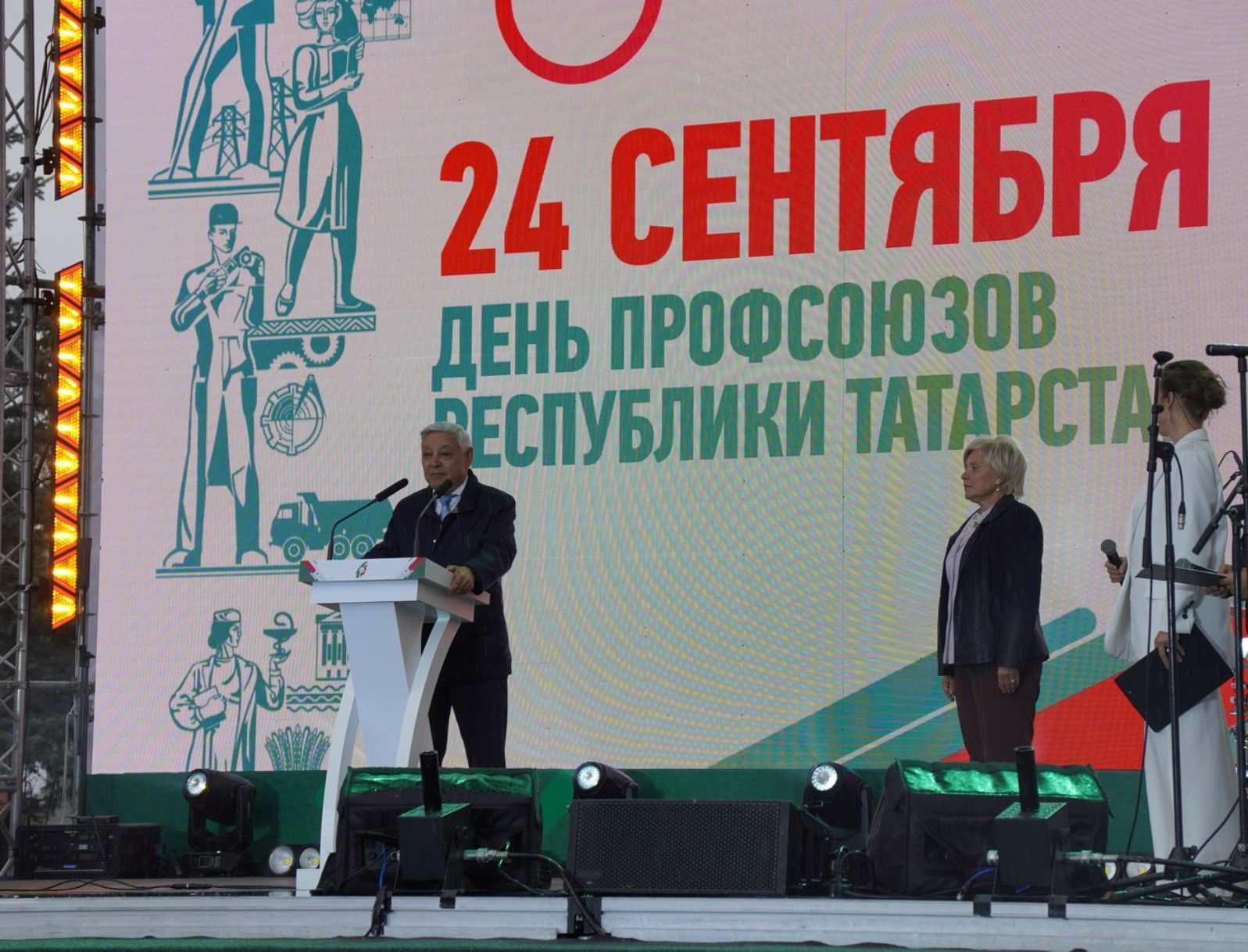 Мухаметшин: профсоюзы республики успешно решают многие социальные задачи