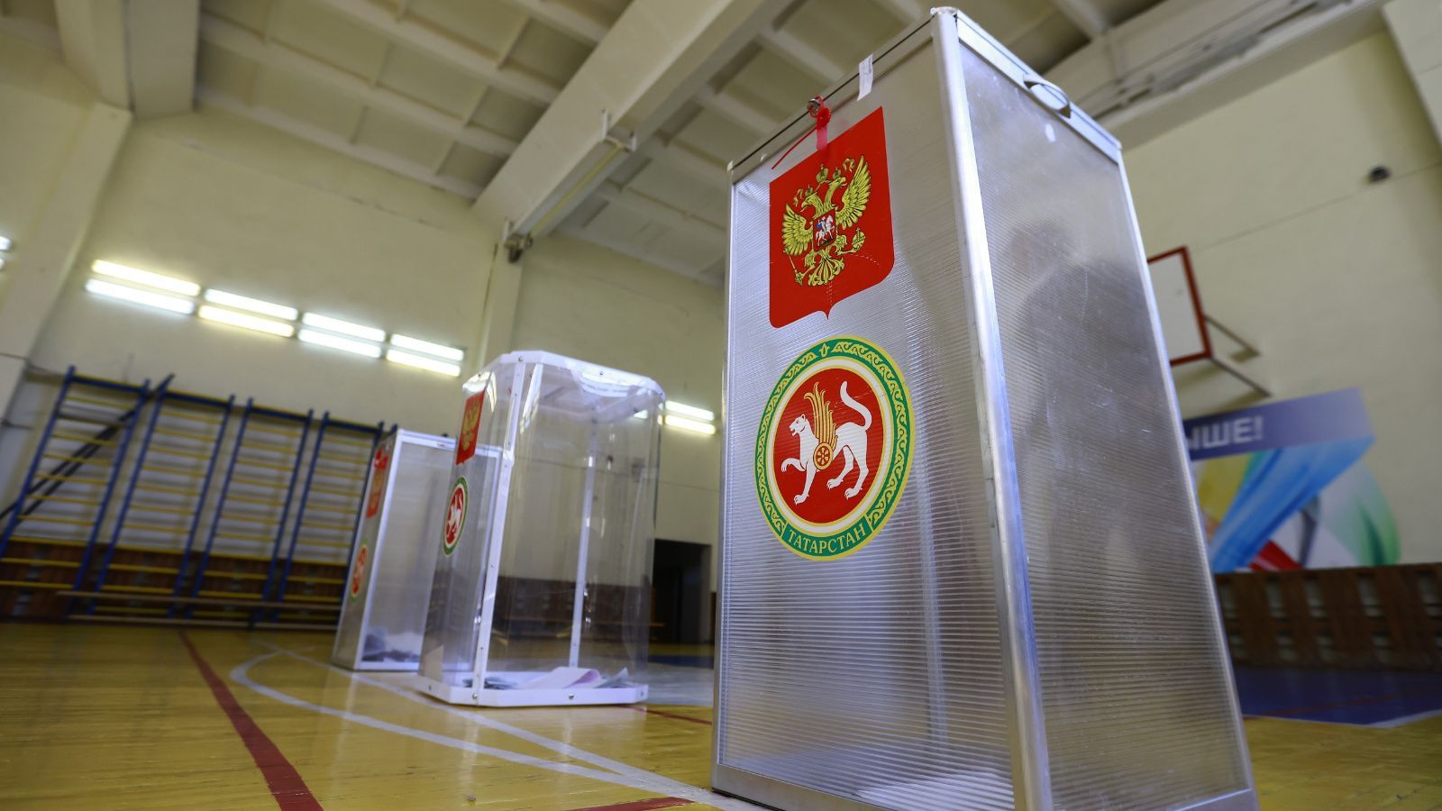 Через два дня заканчивается подача заявки на участие в выборах Раиса РТ по месту нахождения