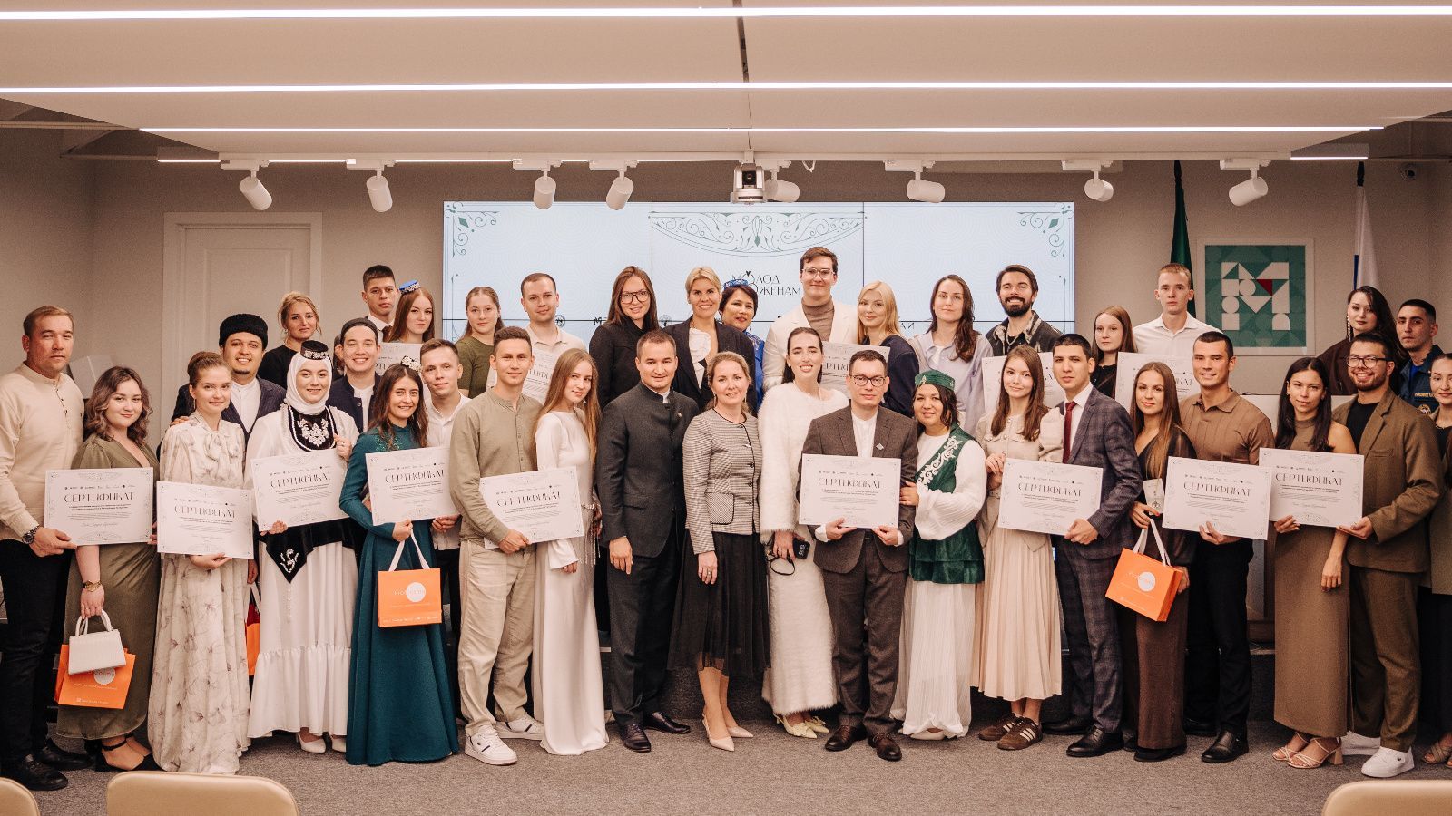 Еще 20 молодых пар Татарстана получили грант на организацию свадьбы