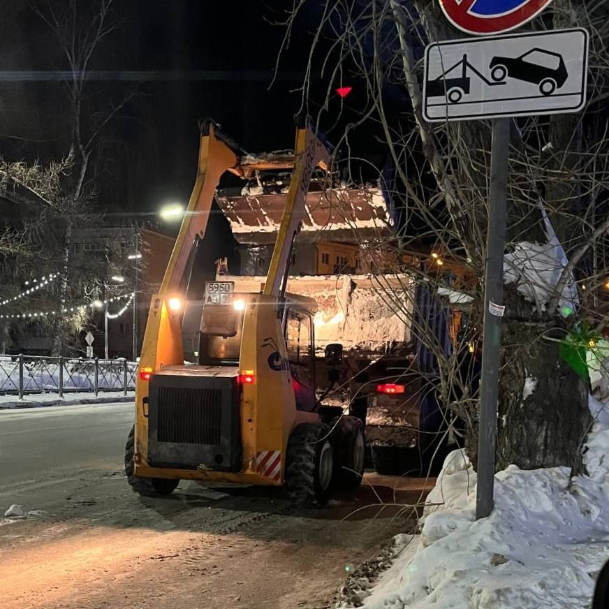 С улиц Казани за сутки вывезено почти 16 тыс. тонн снега