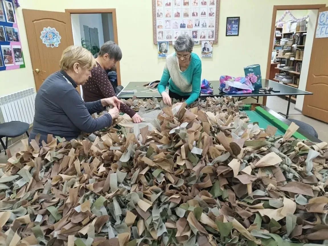 Сети, пайки и амуниция: волонтеры Верхнеуслонского района вернулись к работе после каникул