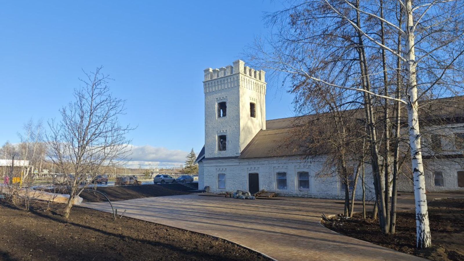 В Менделеевске завершается реставрация конторы Ушкова