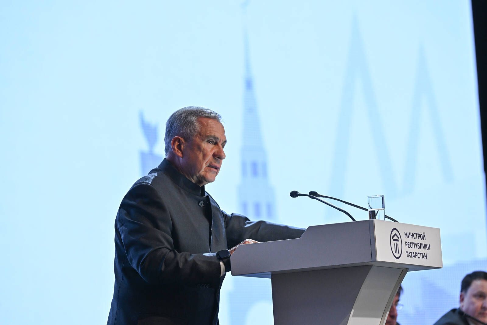 Минниханов: строительный комплекс занимает важное место в экономике Татарстана