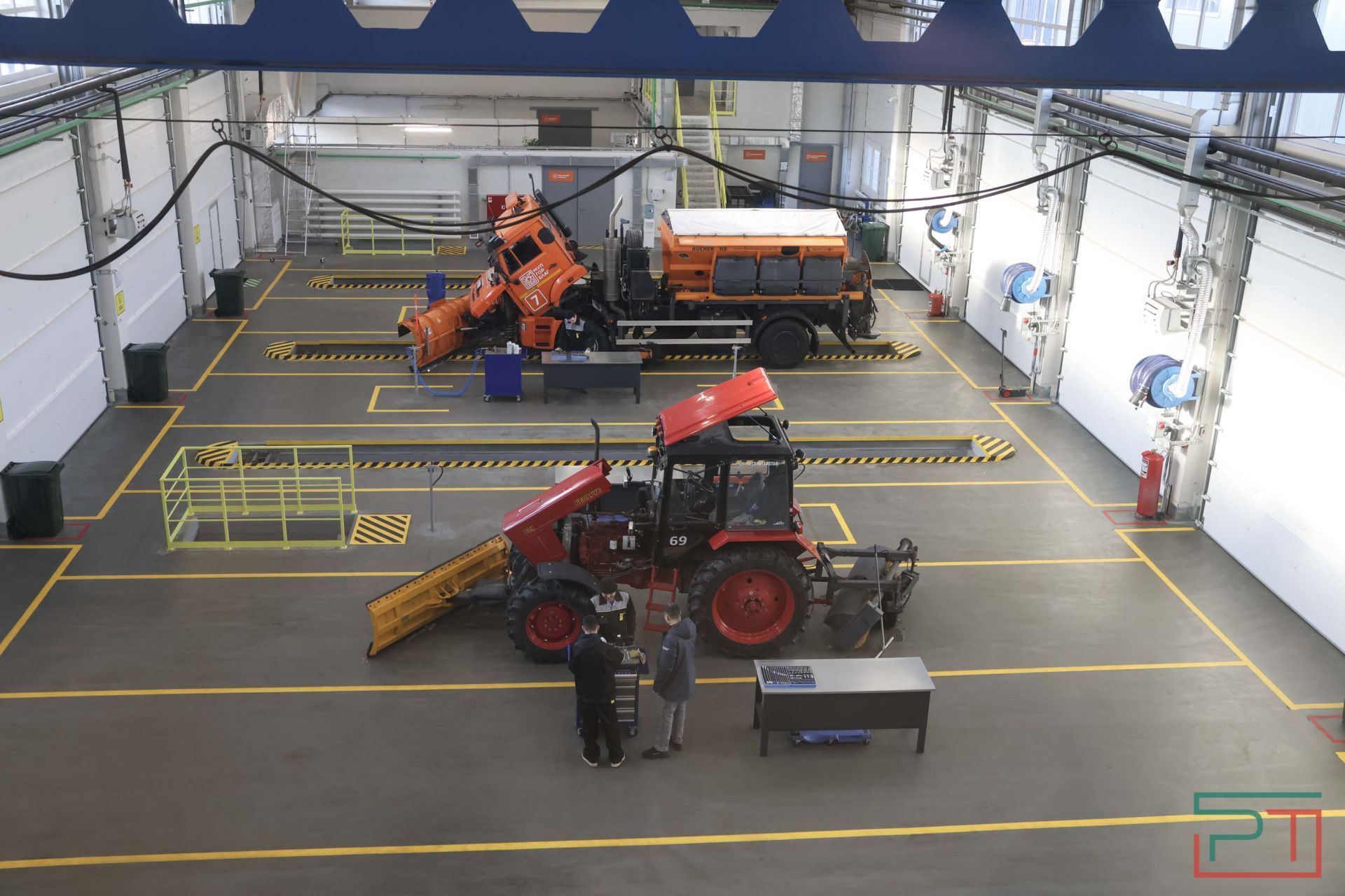 Метшин осмотрел новую базу МУП «Городское благоустройство»