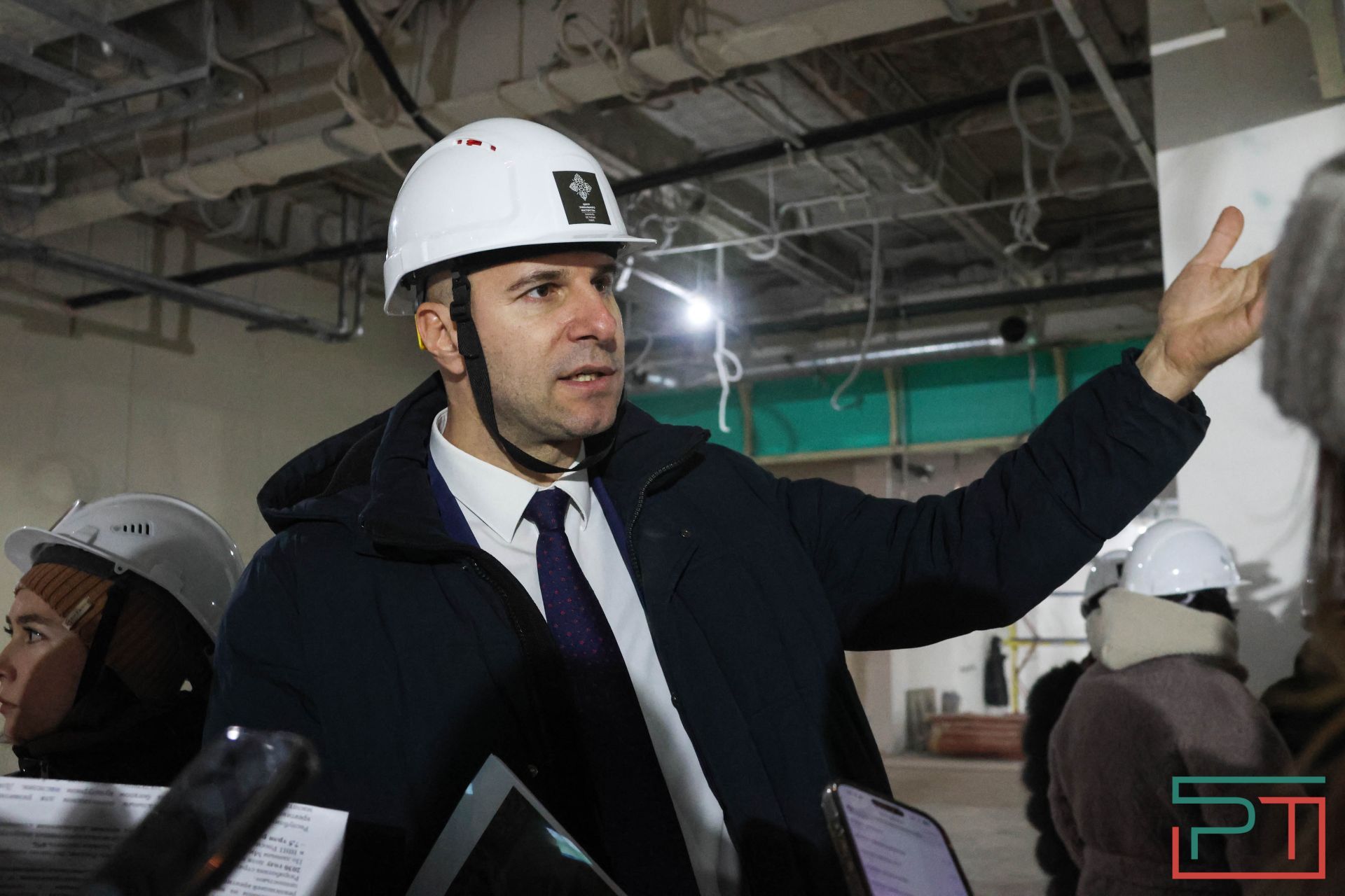 В Казани продолжается реновация ЦУМа