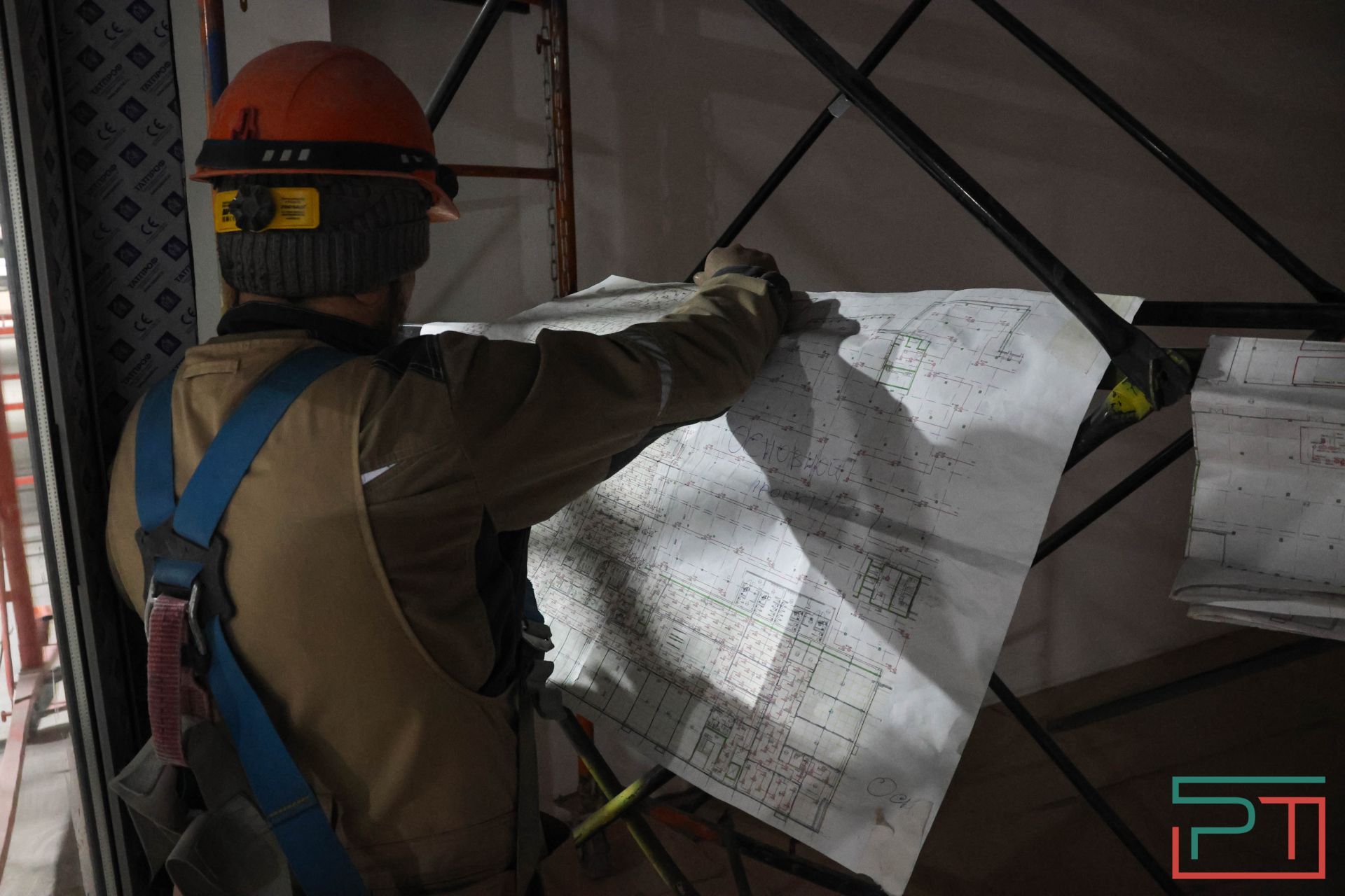 В Казани продолжается реновация ЦУМа