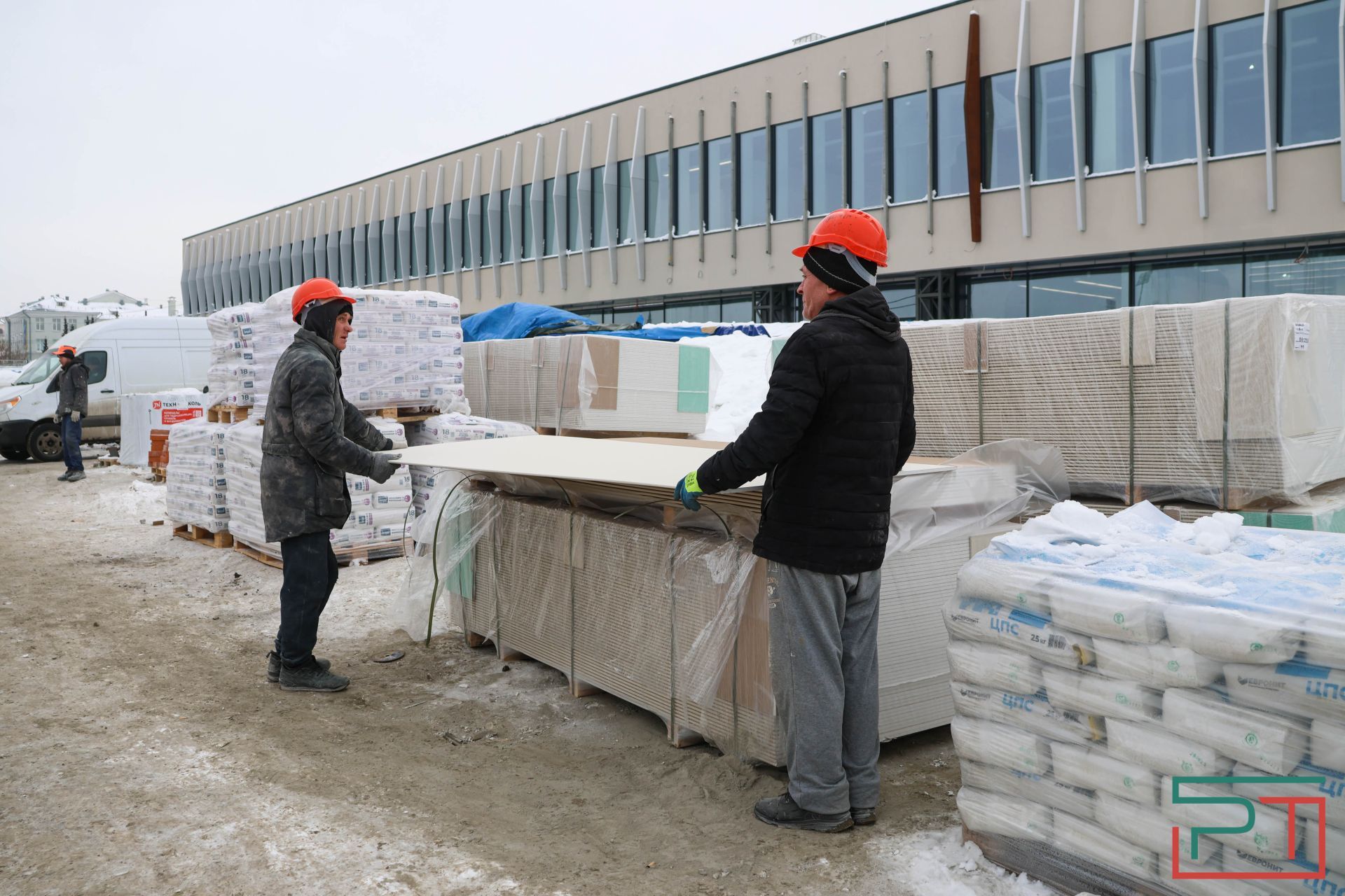 В Казани продолжается реновация ЦУМа