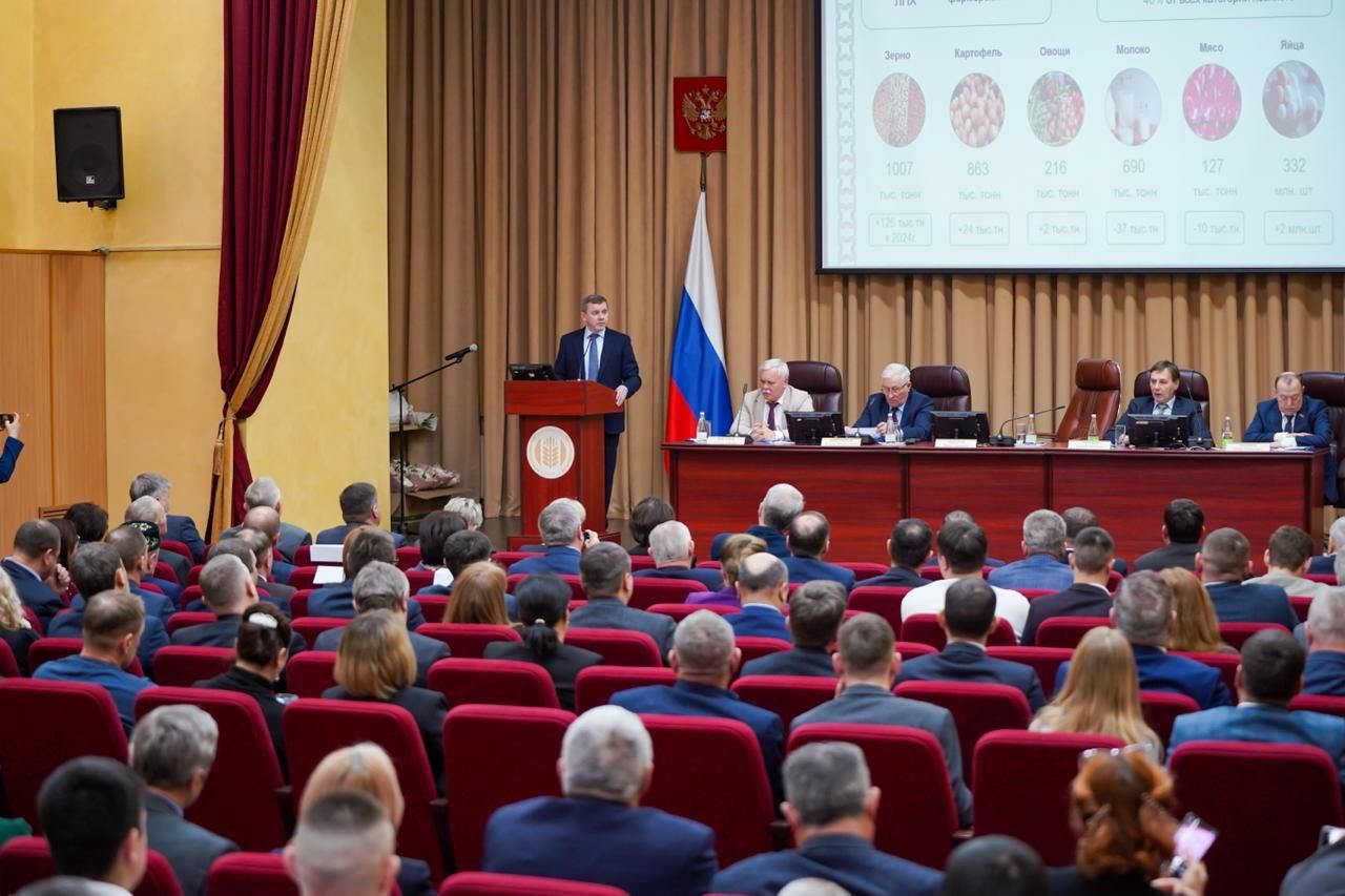 Удар по доходам смягчат субсидии: как в Татарстане будут спасать поголовье скота при низких ценах на молоко