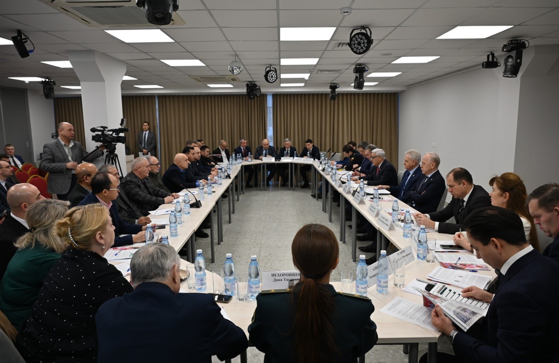 Более 143 тысяч иностранцев трудятся в Татарстане