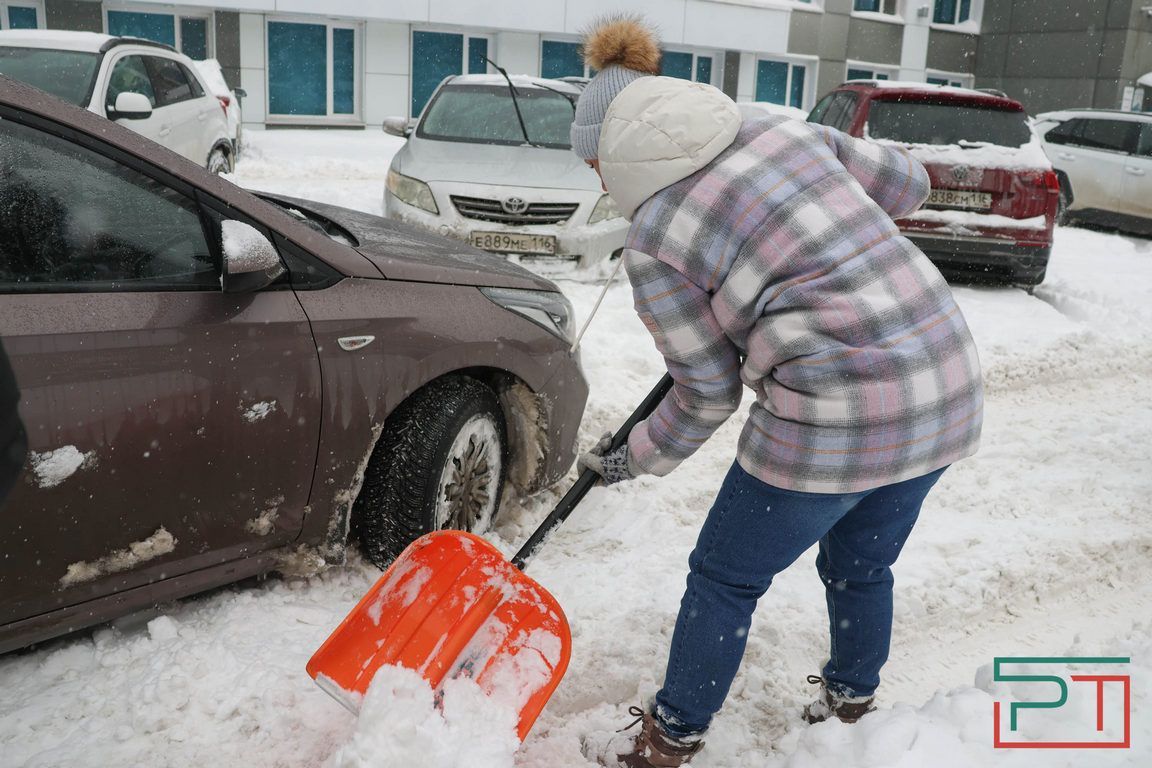 «Всем лопаты – и алга»: Татарстан накрыл снежный армагеддон