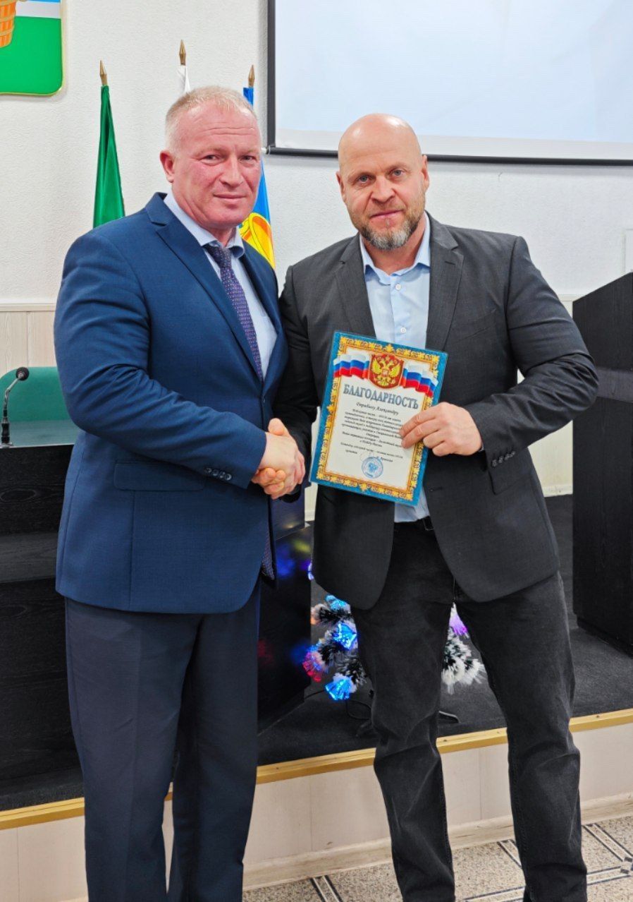 Жителям Чистополя вручили благодарности за поддержку от воинских частей на СВО