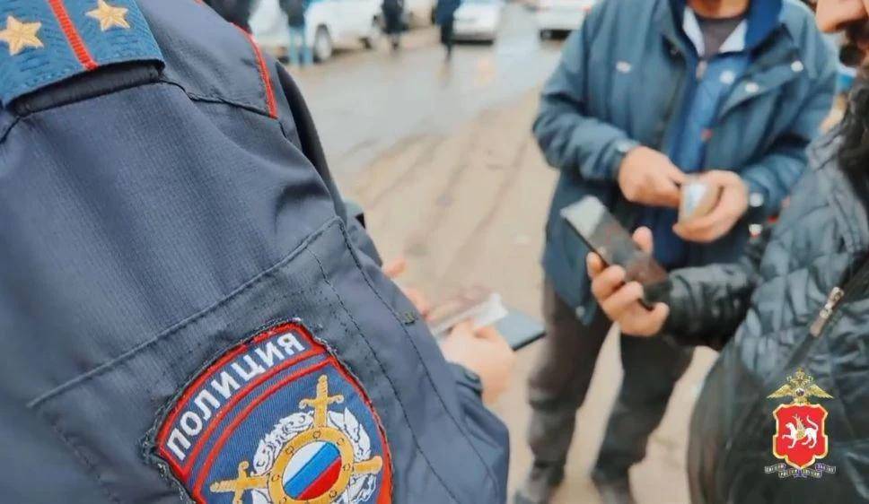 В Казани выдворят 118 мигрантов за пределы России