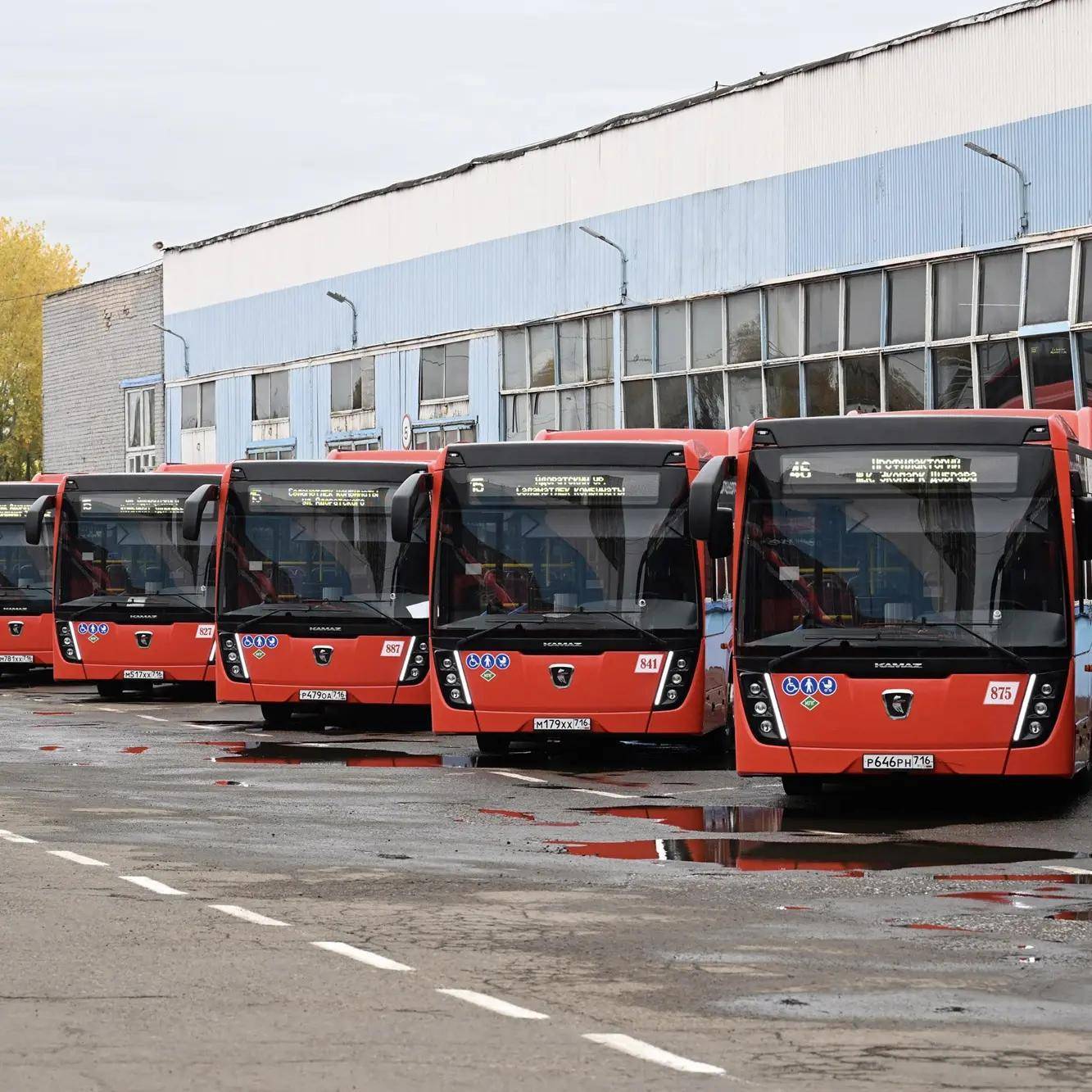 Казань до конца года получит еще 98 новых автобусов