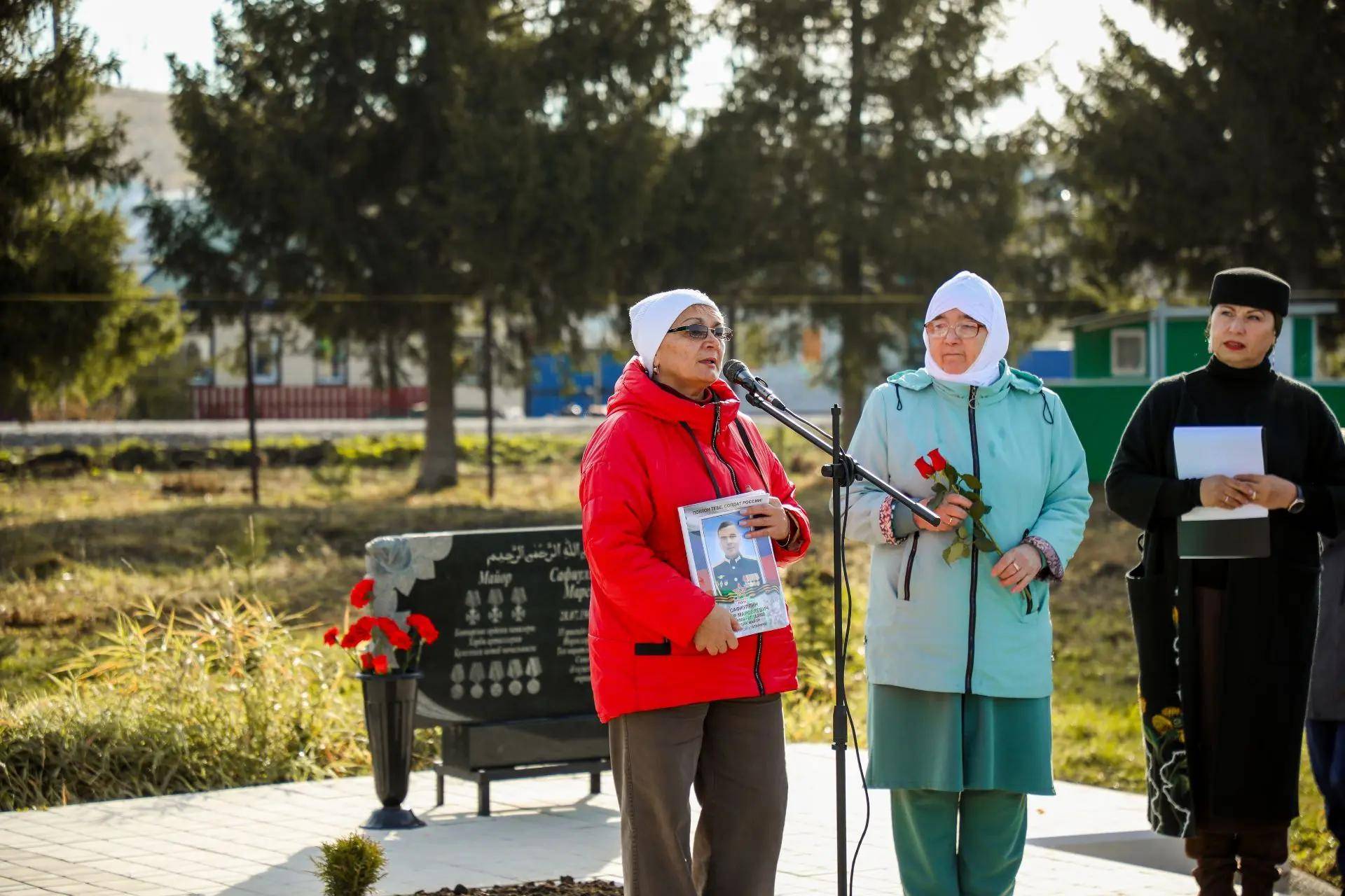 В селе Бугульминского района открыли мемориал погибшим на СВО землякам