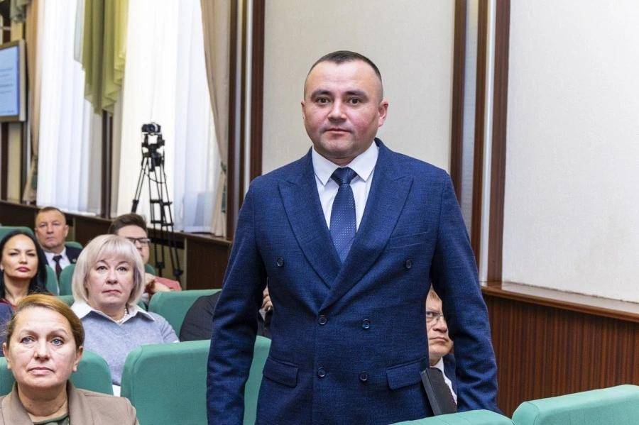 Помощником главы Нижнекамского района по борьбе с коррупцией стал Айнур Зайнутдинов