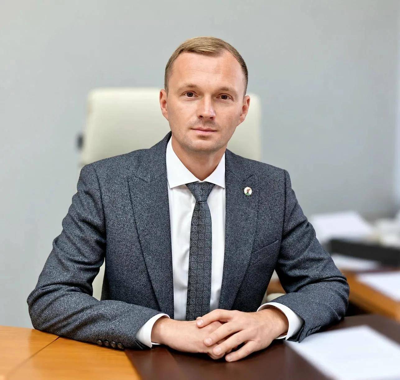 Главой исполкома Елабужского района избран Андрей Томилин