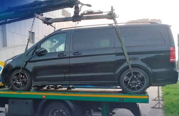 У казанца арестовали Mercedes за долг в 1,2 млн рублей